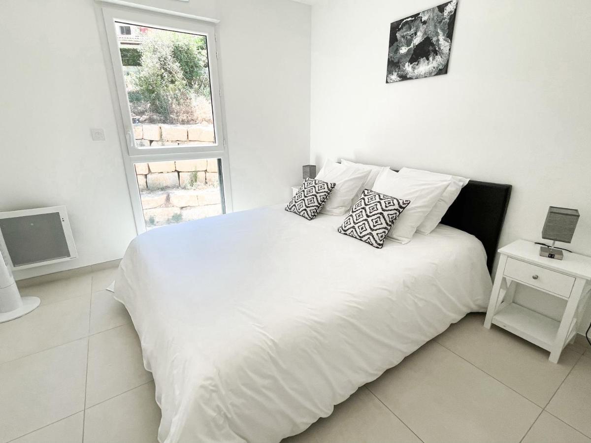 T2 Neuf Terrasse Pres Des Plages Saint-Cyr-sur-Mer Exteriér fotografie